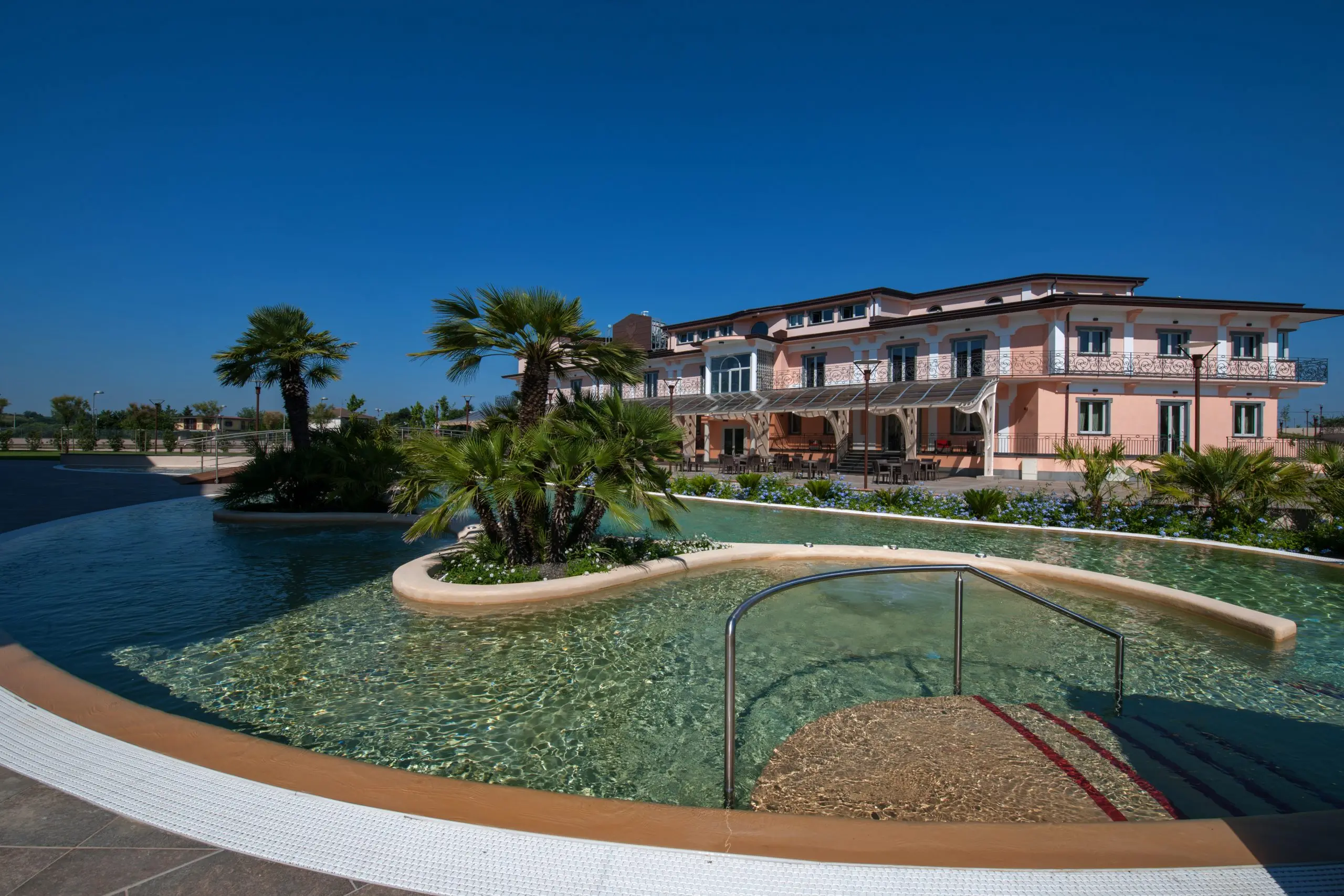 Hotel-con-Piscina-Paestum